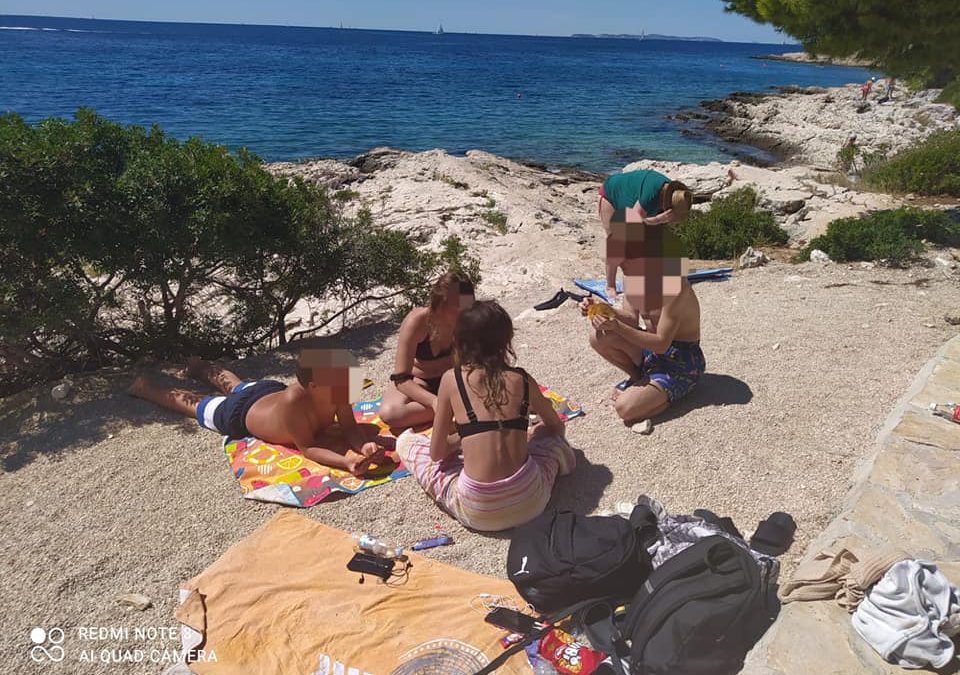 Za kraj ljeta smo otišli na kupanje u Primošten…