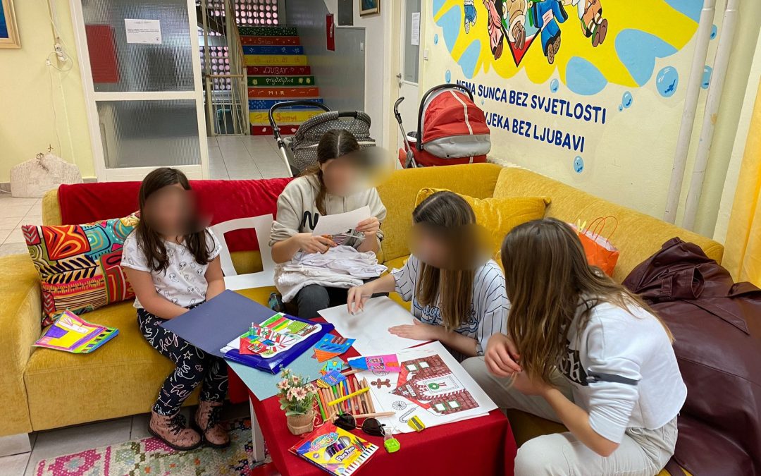 Dolazi ljubav… Poslušajte našu čestitku ? ? ?