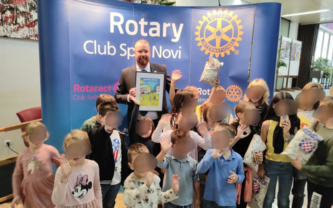 Naša djeca na predstavi Luke Vidovića “Magic show”