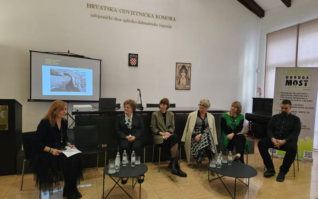 Naša voditeljica Anita Jaman sudjelovala je u panel raspravi Što nas tjera na sam kraj?